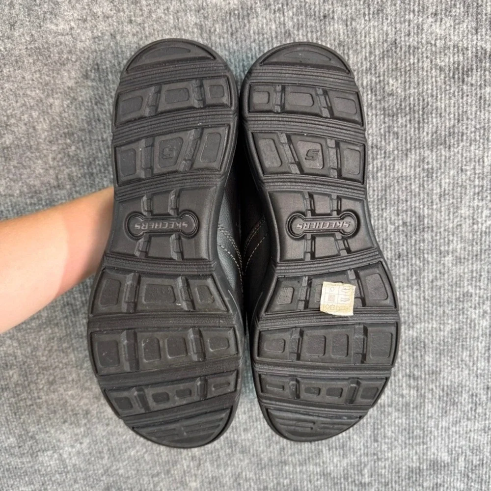 Skechers relaxed fit